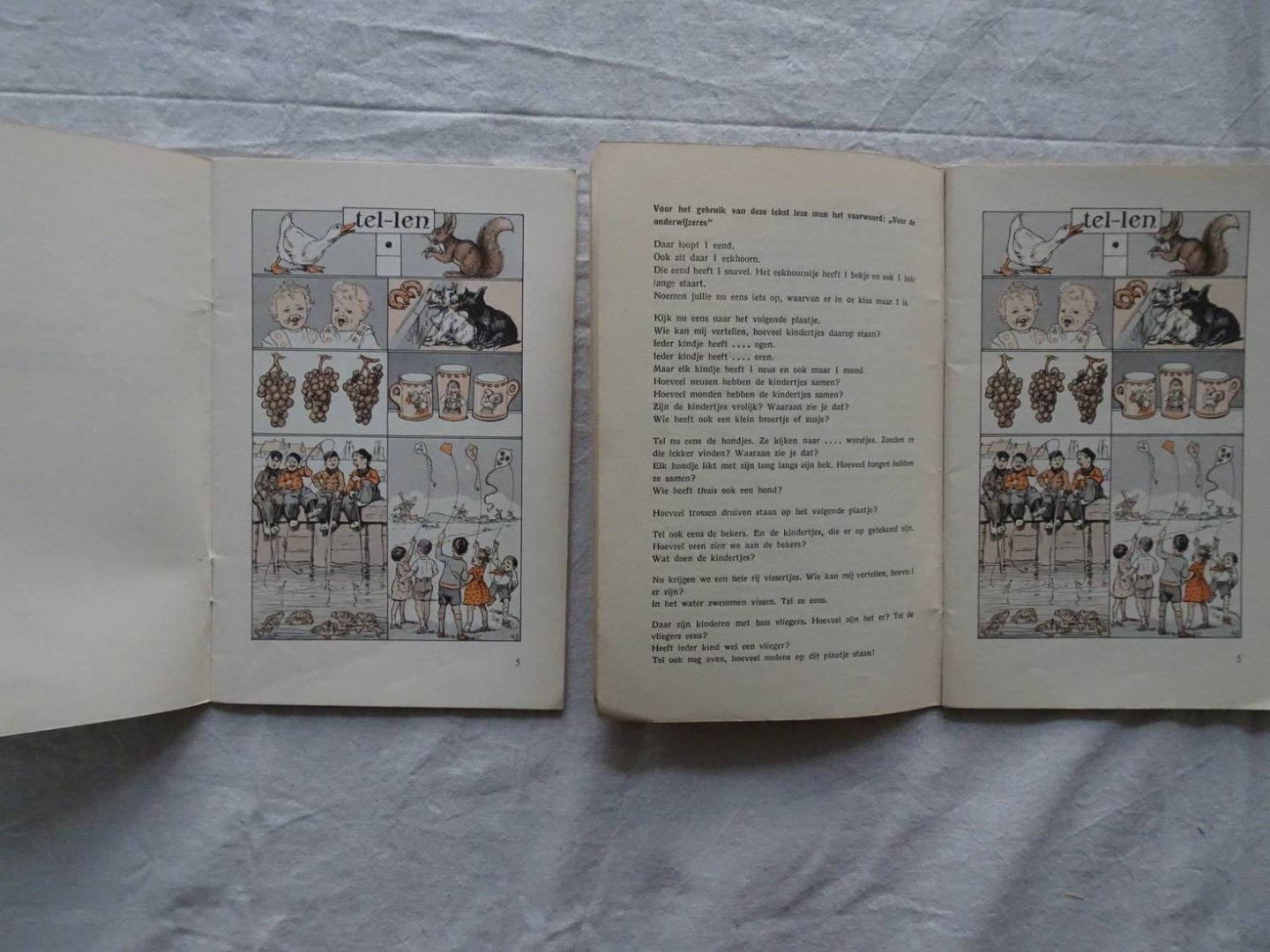 Nauta, J. & R.H. Zandvoort. - Van hoeveelheid tot getal. Fundamenteel rekenen/ Fundamenteel rekenen (onderwijzersboekje). 2 titels.