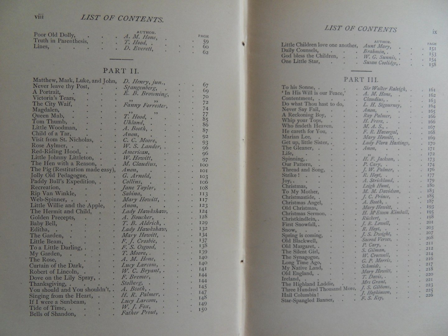 Hone, Annie M. [ Compiled by ]. - The Children`s Casket. - Favourite Poems for Recitation.
