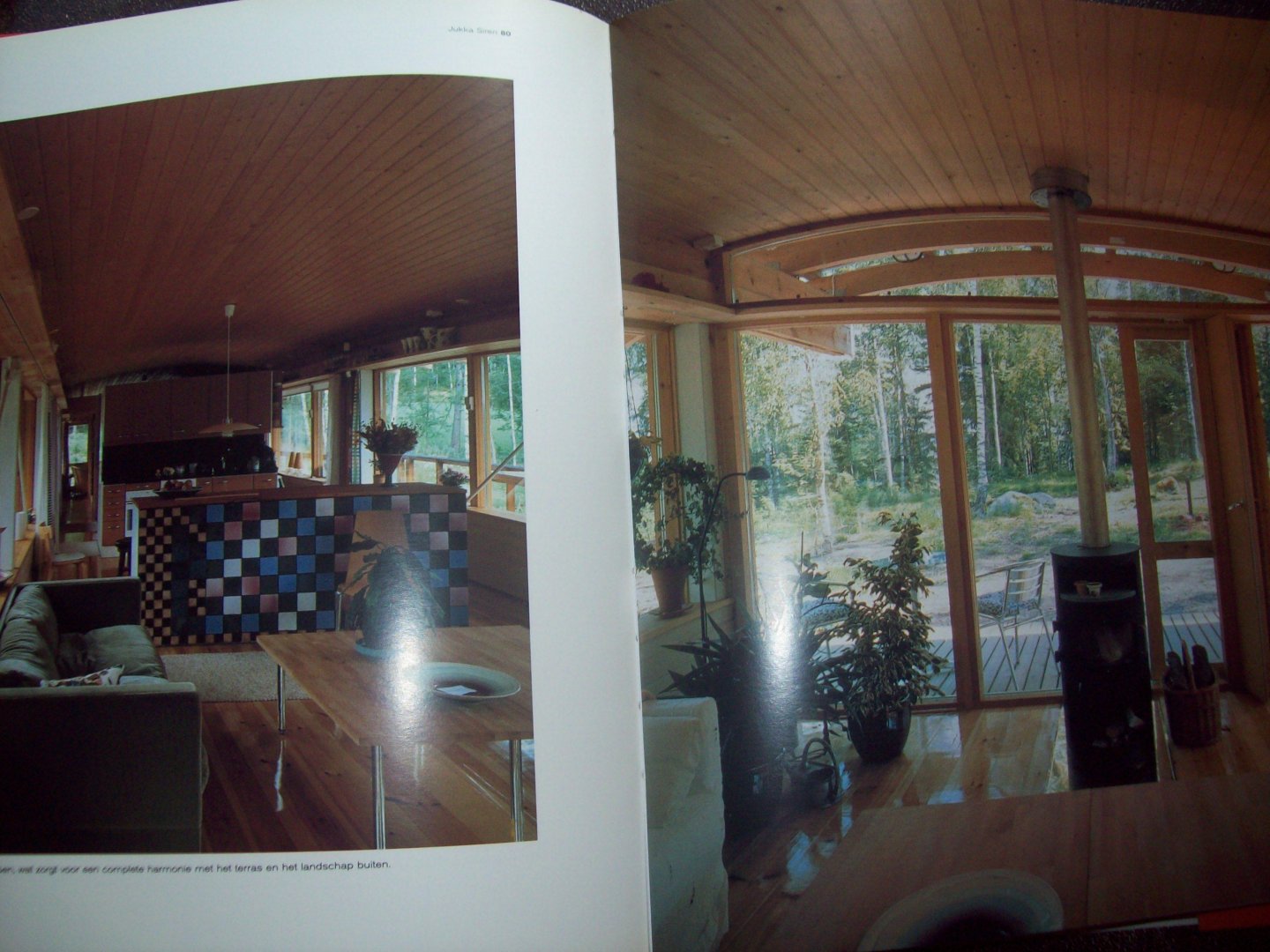 Alejandro Bahamón - "Minihuizen"  Presentatie van 25 kleine woonruimten, ontworpen door wereldwijd bekende architecten.