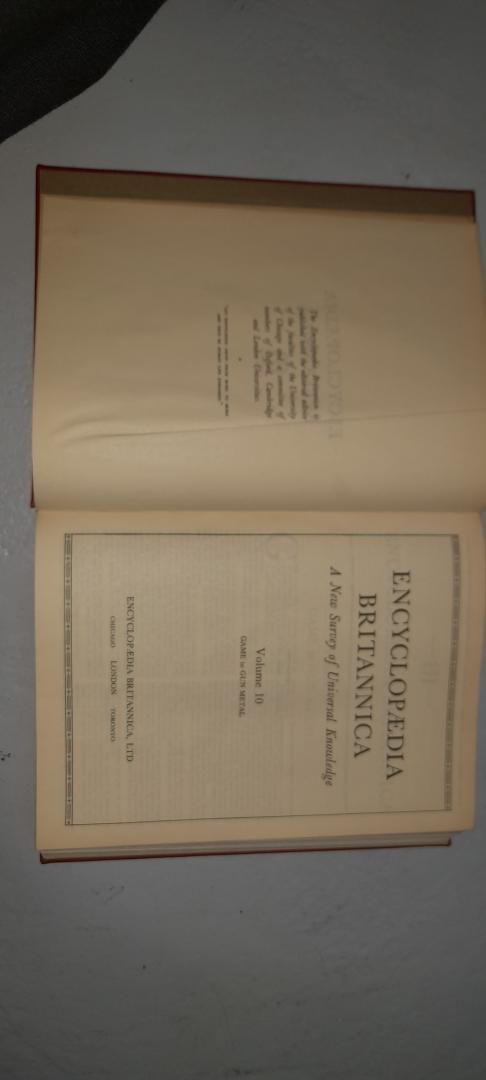  - The Encyclopedia (Encyclopaedia) Brittanica (24 Volumes complete). Vol. 24 is the index-volume with atlas.