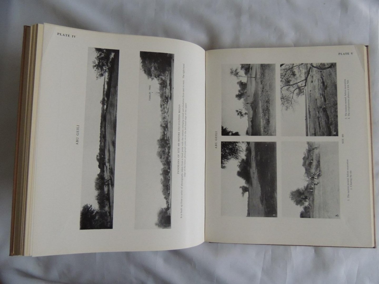 Addison, Frank F. -  Abu Geili and Saquadi & and Dar el Mek. With a chapter by A.D. Lacaille. - The Wellcome Excavations in the Sudan, I - II - III Jebel Moya. Text & and plates. VOLUME 1 -2 - 3.  COMPLETE SERIE