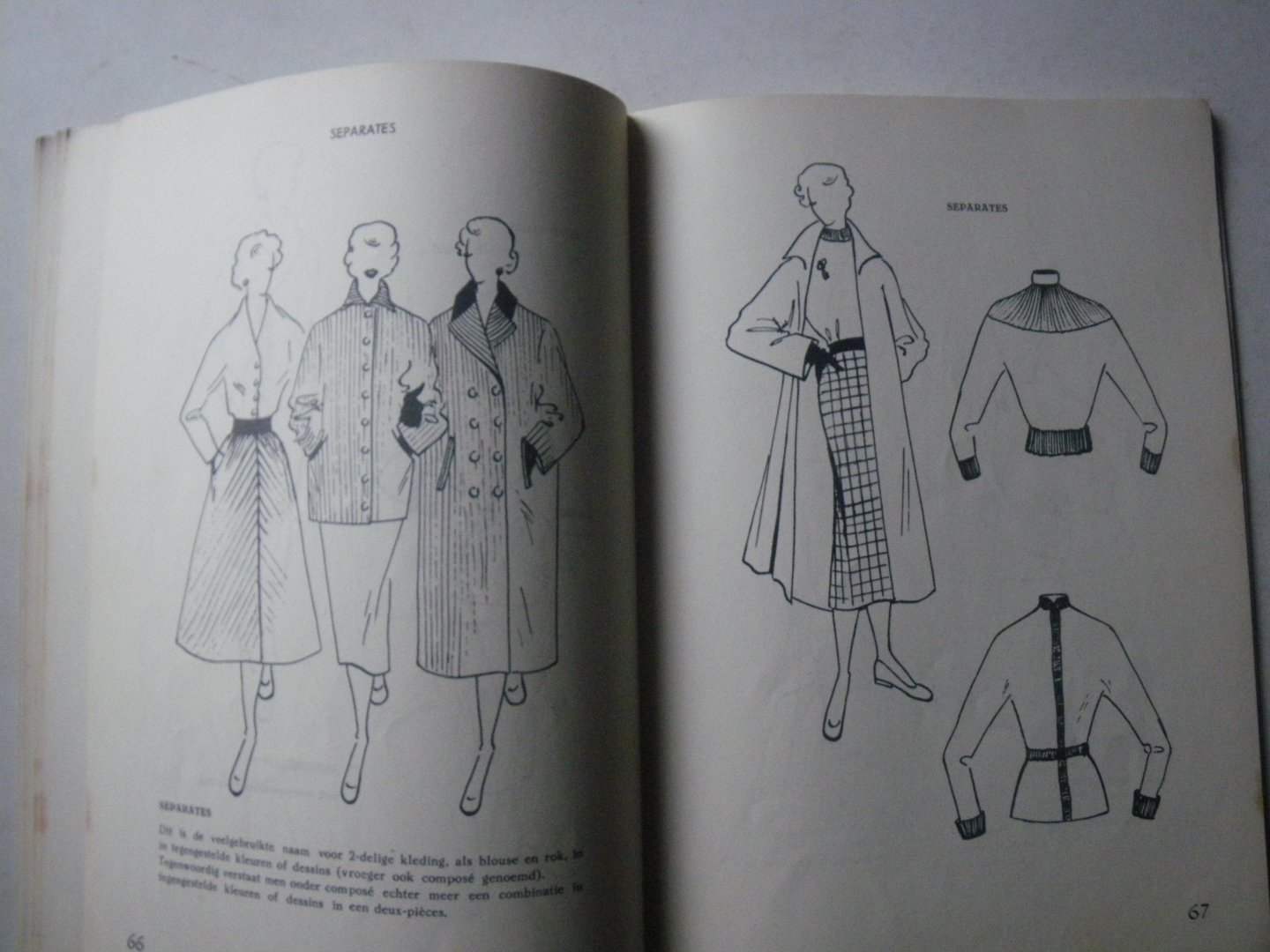 Bonthond, J.T., tekeningen van Nannie van Leeuwen - Modellen en belijningen : dames en meisjes bovenkleding.