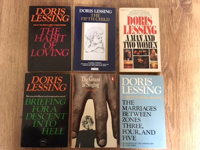 Lessing, Doris - 6 titels: The fifth, child, A man and two women, The habit of loving, Briefing for a descent into hell, The grass is singing, The marriages between zones three, four and five