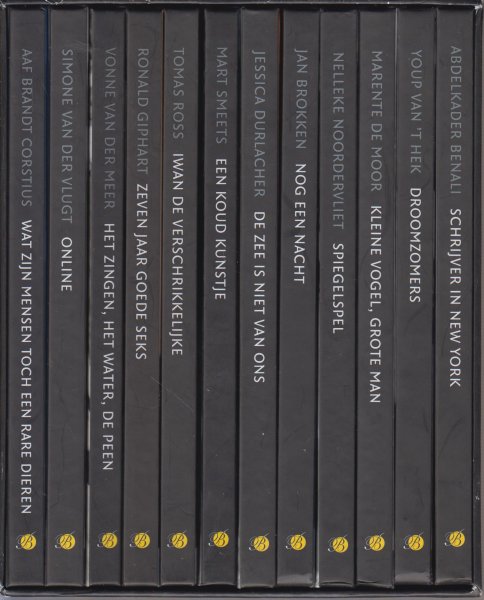 Benali, Van t Hek, De Moor, Noordervliet, Brokken, Durlacher, Smeets, Ross, Giphart, Van der Meer, Van de Vlucgt, Brandt Corstius - Complete cassette met de 12 Literaire Juweeltjes uit 2013.