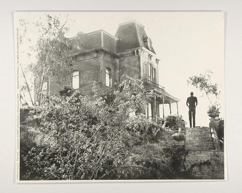 Hitchcock, Alfred (dir.) - Psycho. Film still featuring Anthony Perkins