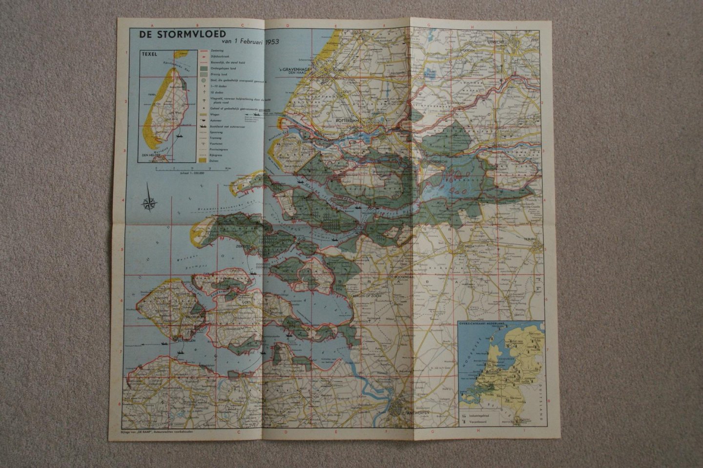  - Compleet met kaart DE RAMP  Nationale Uitgave 1953 met een voorwoord van H.M de KONINGIN