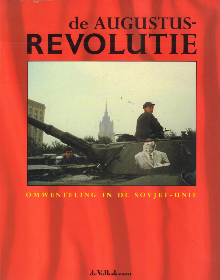 Bleich, Anet en Rob Vreeken - De Augustus-Revolutie (Omwenteling in de Sovjet-Unie), 159 pag. paperback, gave staat