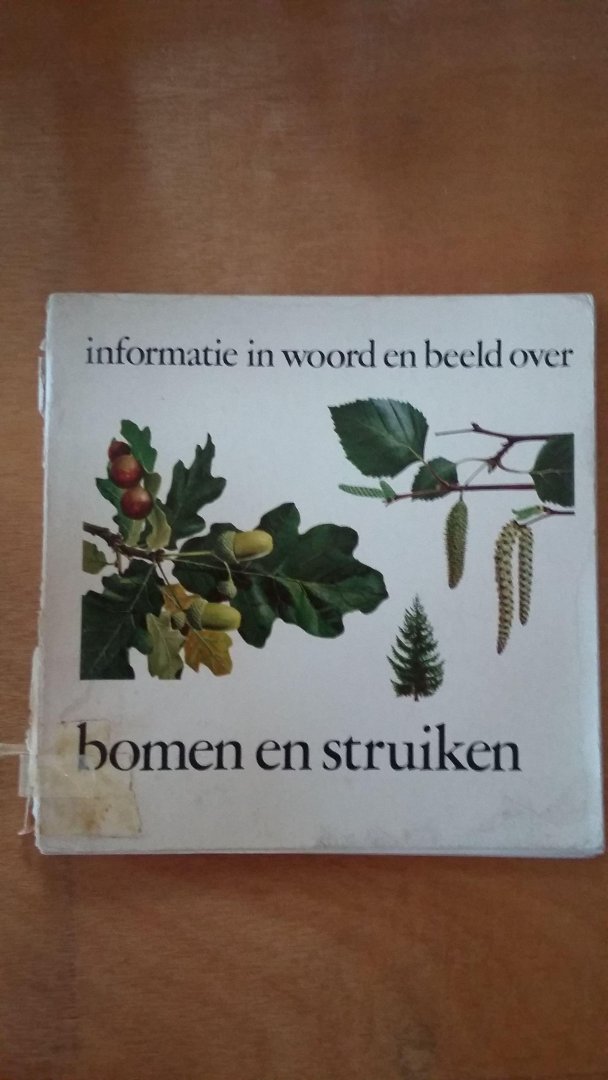 G.den Hoed - Informatie in woord en beeld over bomen en struiken
