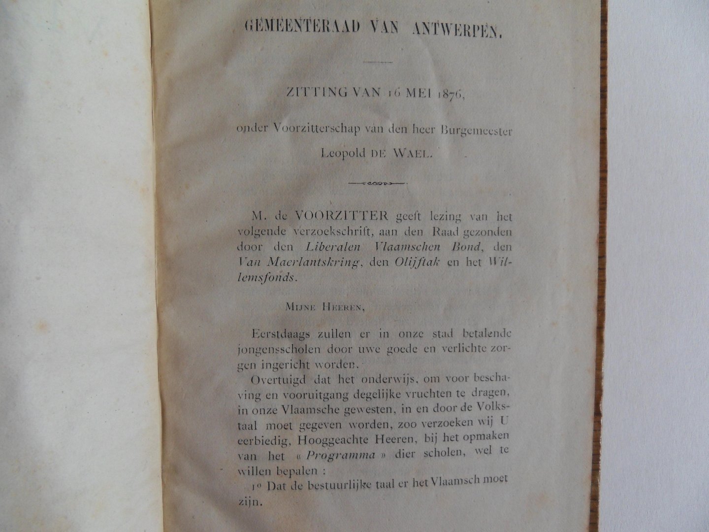 Beers, Jan van. - Het Vlaamsch in het Onderwijs. - Redevoering uitgesproken in zitting van 16 mei 1876 des Gemeenteraads van Antwerpen.