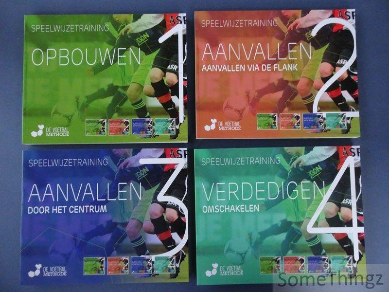 Henk Mariman. - Speelwijzetraining. Deel 1: Opbouwen. Deel 2: Aanvallen via de flank. Deel 3: Aanvallen door het centrum. Deel 4: Verdedigen. Omschakelen.