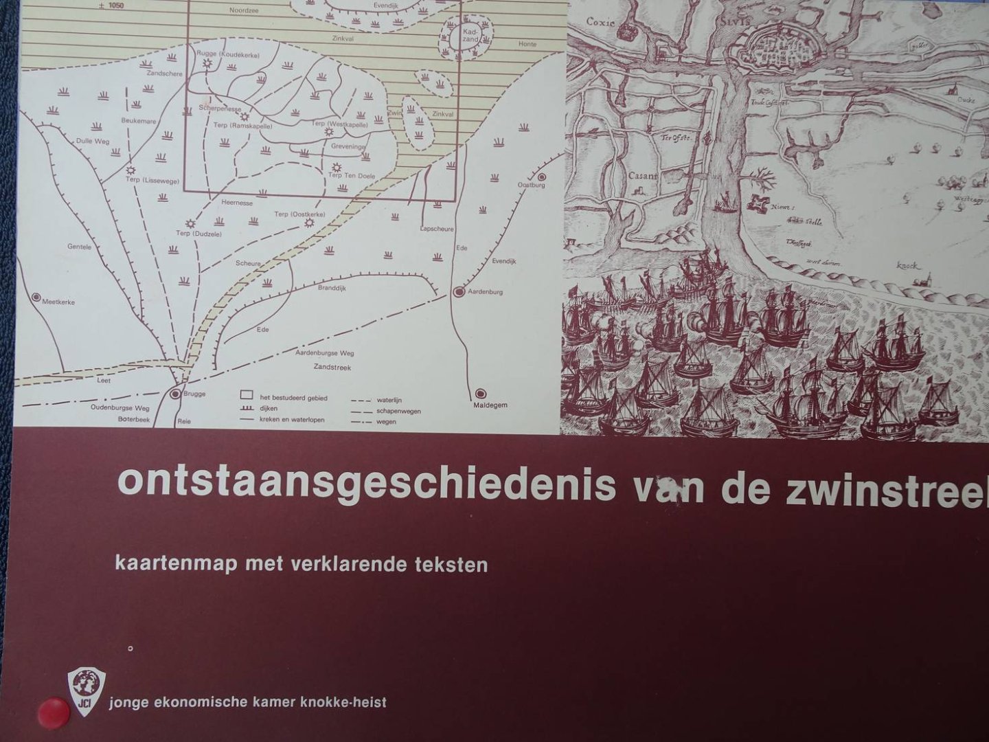Claeys, J., F. Desoet, F. Maes, et al (red.). - Ontstaansgeschiedenis van de Zwinstreek. Kaartenmap met verklarende teksten.