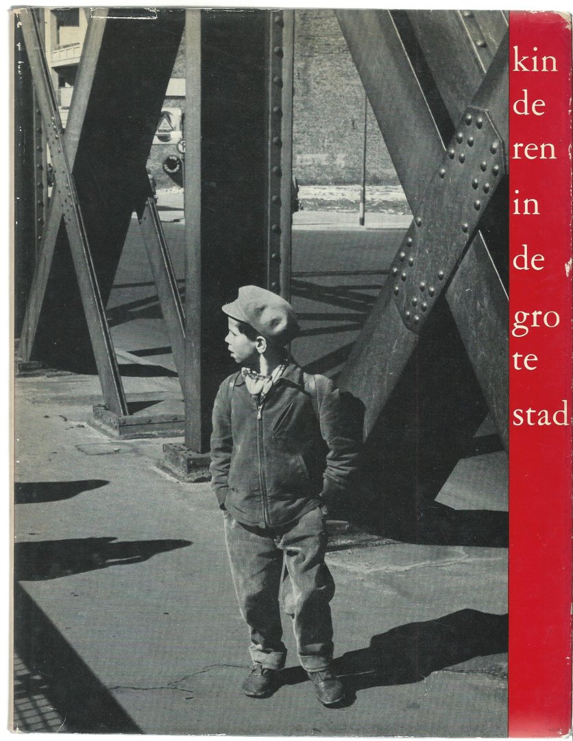 Schrofer, Jurriaan (lay-out); Oscar van Alphen (fotografie); Adriaan Morriën (tekst) - Kinderen in de grote stad