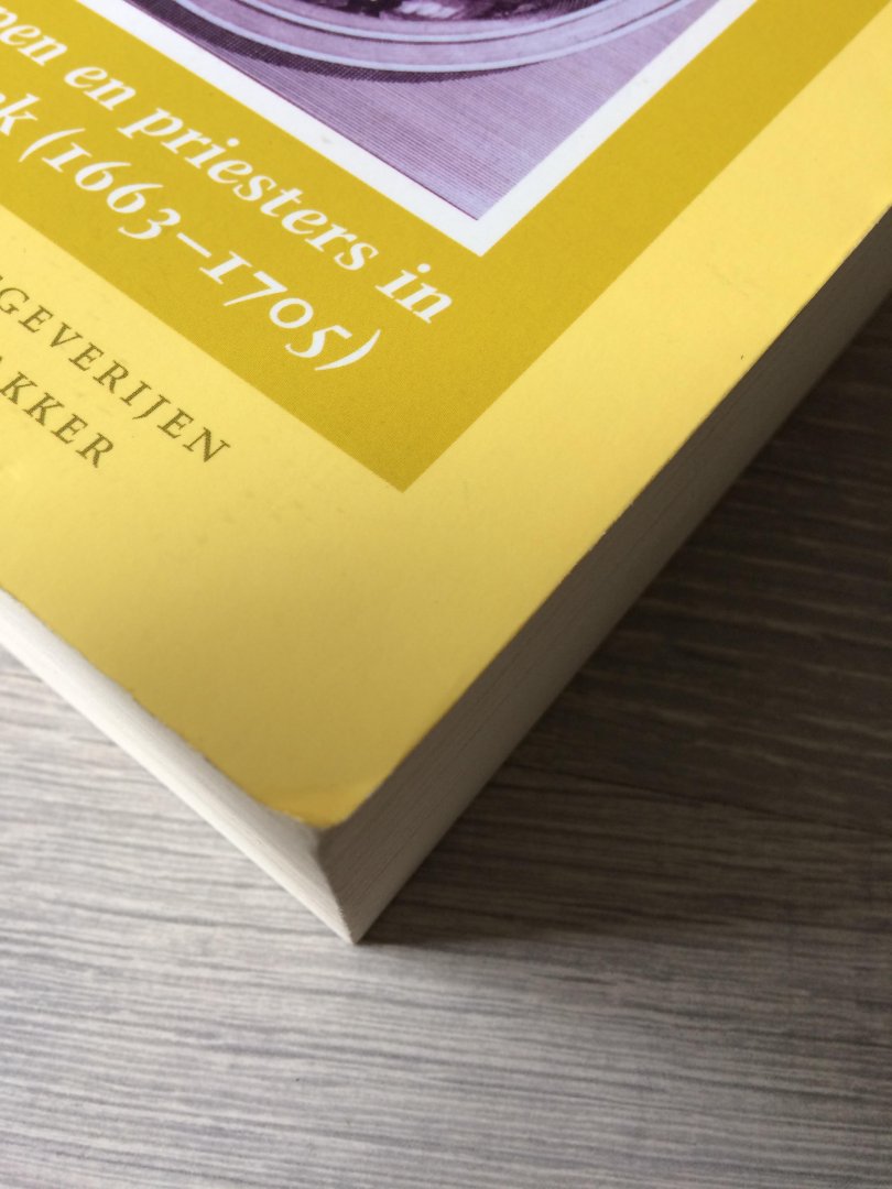 Ackermans - Herders en huurlingen / bisschoppen en priesters in de Republiek (1663-1705)