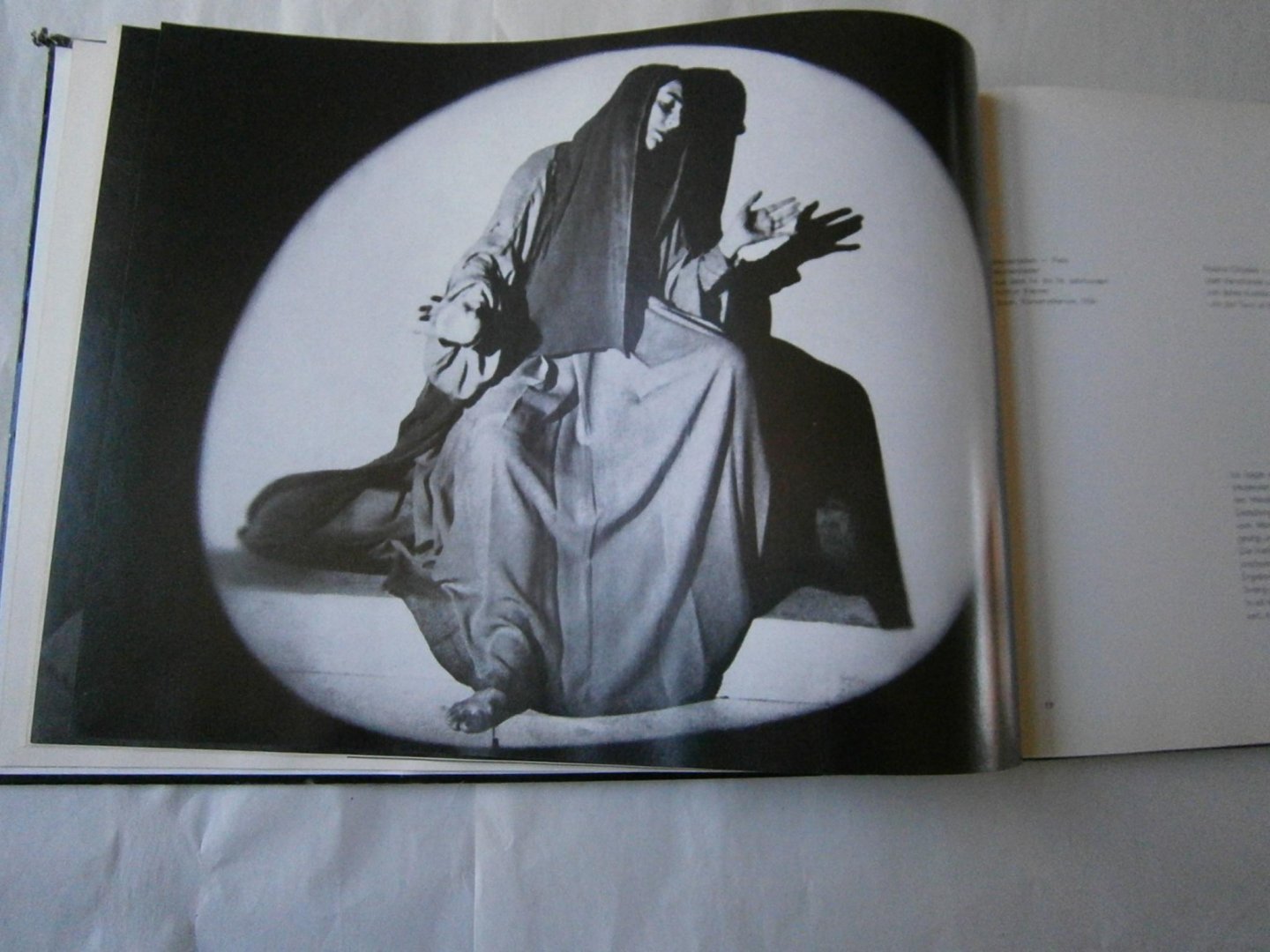 Brenner, Gustav - Tänzerin, Choreographin, Pädagogin Rosalia Chladek