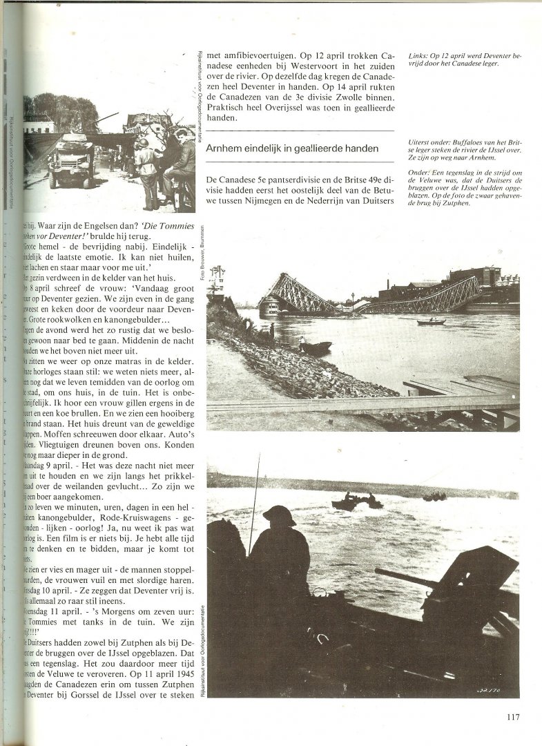 Hoek K.A. van den en Star Busmann, C.W. & John Preger .. .. met heel veel zwart - wit & kleuren Illustraties - De Bevrijding .. uit Serie De Tweede Wereldoorlog .. De voedselaanvoer stokt en De grote razzia in Rotterdam