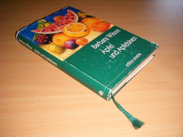 Barbara Wilson - Apfel und Apfelsinen, roman