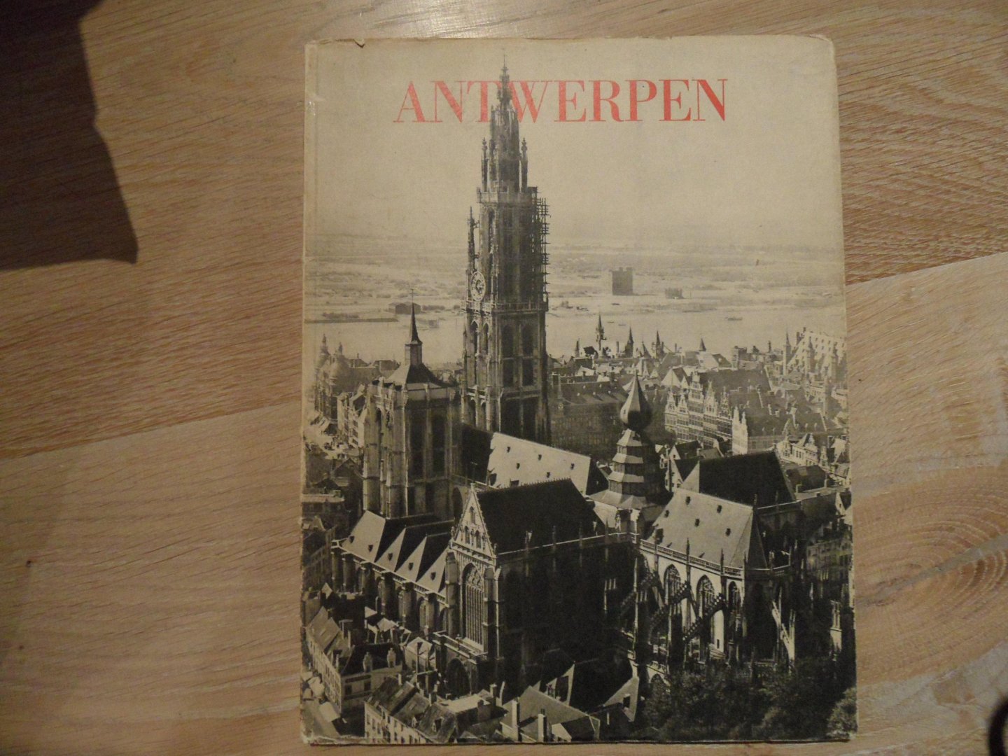 Avermaete, Roger (red.) - Antwerpen. België in beeld. Collectie uitgegeven onder de hoge bescherming van het algemeen commissariaat voor toerisme
