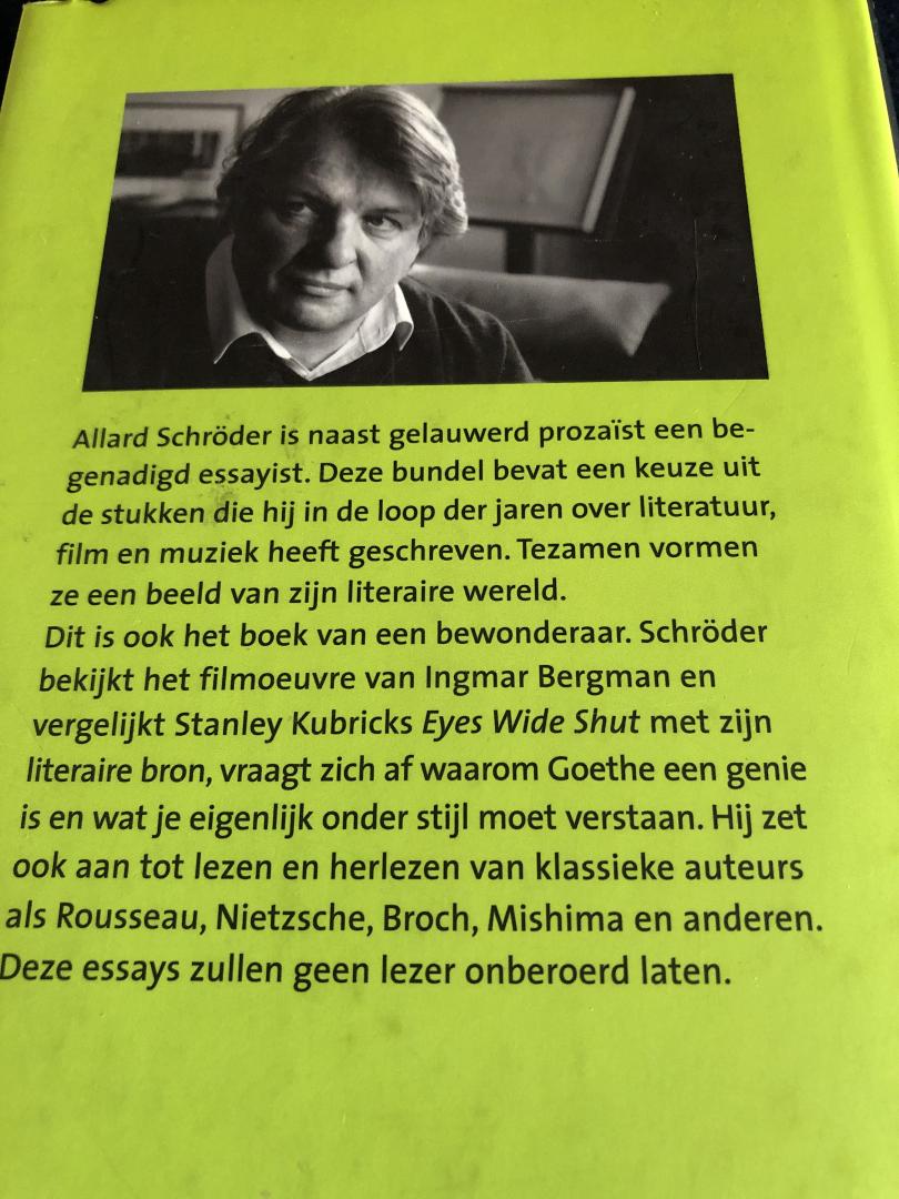 Schroder, Allard - Nieuwe tijden / essays