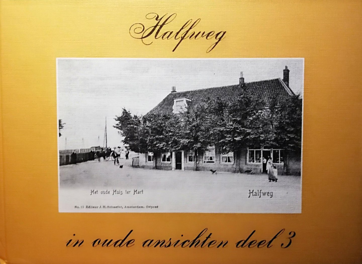 Lucke , Cor . [ ISBN 9789028808713 ] 3719 - Halfweg in Oude Ansichten .Deel 3  .  ( Geillustreerd met historische ansichten en foto`s uit vroeger tijden. Waarin ook afbeeldingen uit Ruygoord (het eiland) en de grote IJpolder . ) Halfweg, thans een dorp dat door zijn buurman Amsterdam wordt -