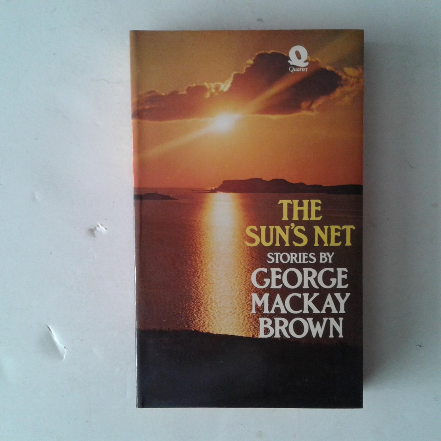Brown, George Mackay - The Sun's Net