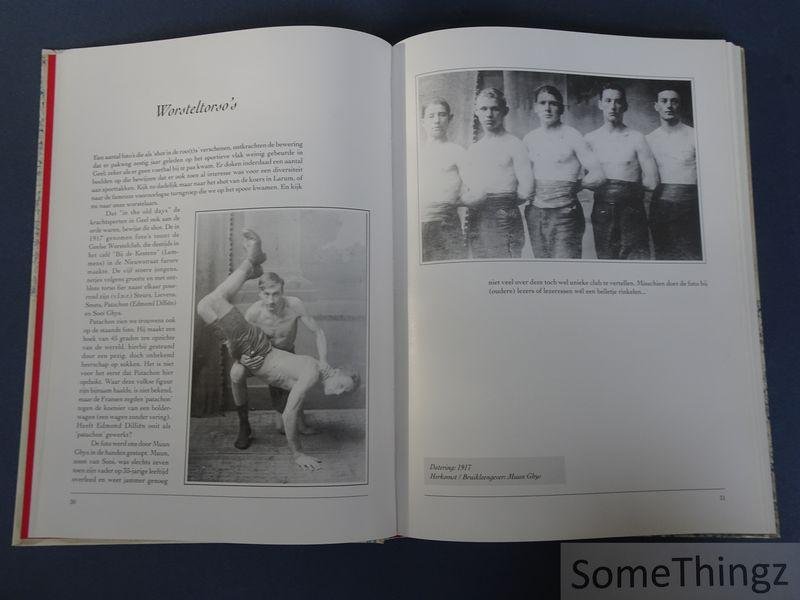 Frans Aldelhof en Louis Luyten. - Shot in de roo(t)s. Het fotografisch geheugen van de Gelenaar. 1930: de mensen van de markt.