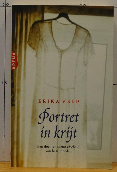 Veld, Erika - portret in krijt