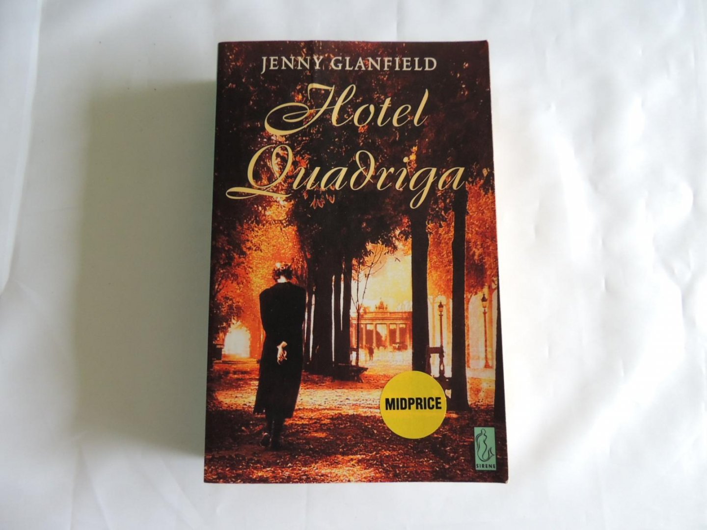 Glanfield, Jenny - Hotel Quadriga