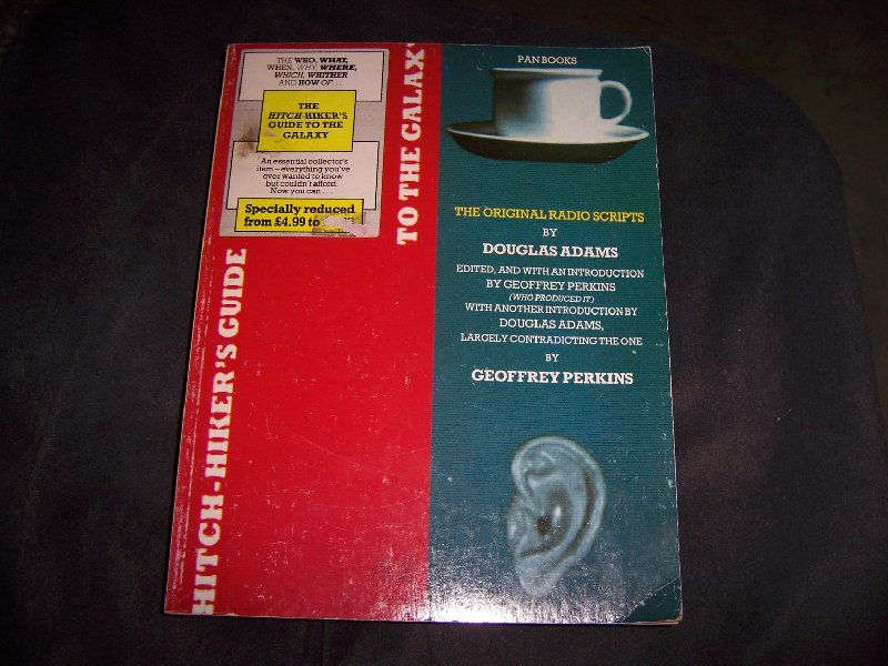 Adams, Douglas - The Hitch-Hiker's Guide to the Galaxy .Original Radio Scripts