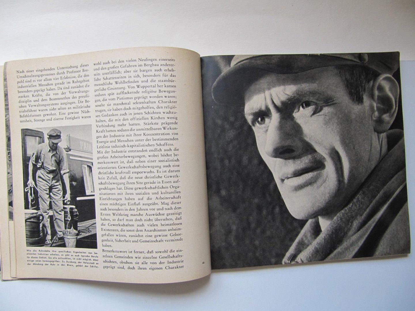  - Kreuz über  Kohle und Eisen