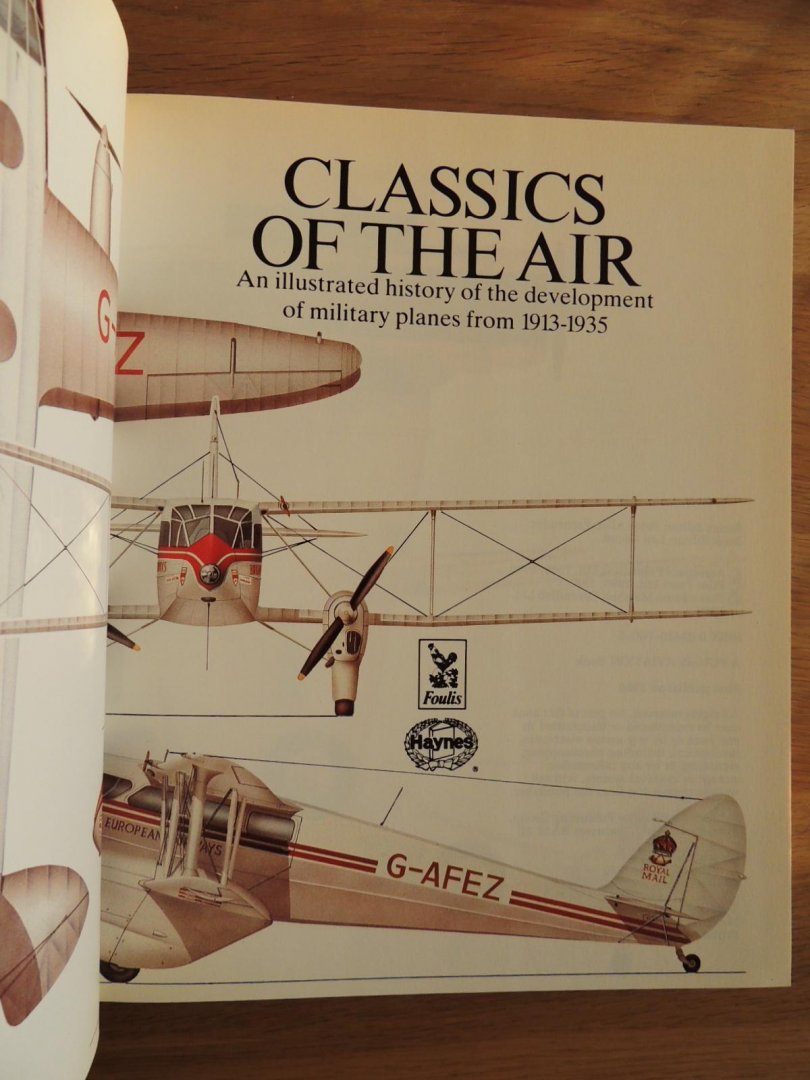 Cacutt Len - Classics of the air : an illustrated history of the development of military planes from 1913-1935