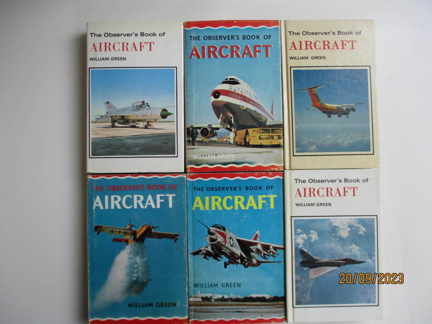 William Green e.a. - Serie "The Observer's book of aircraft " meerdere jaarboeken / editions !