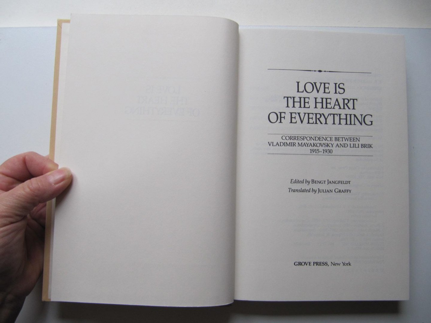 Bengt Jangfeldt - Love is the heart of everything