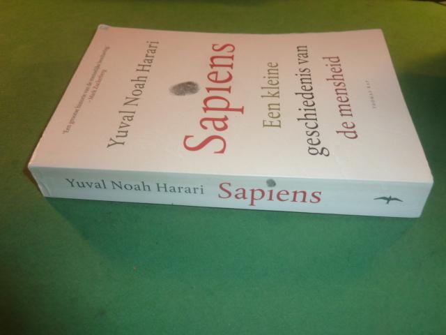 Harari, Yuval Noah - Sapiens  Een kleine geschiedenis van de mensheid