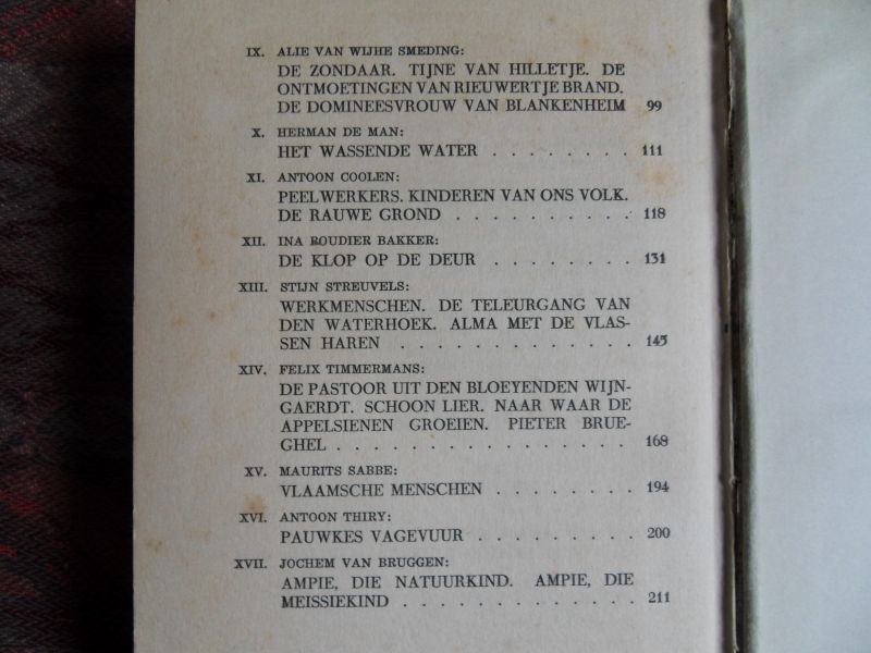 Tazelaar, dr. C. - Tienjaren-Oogst. - Belangrijke romans van de laatste tien jaren.