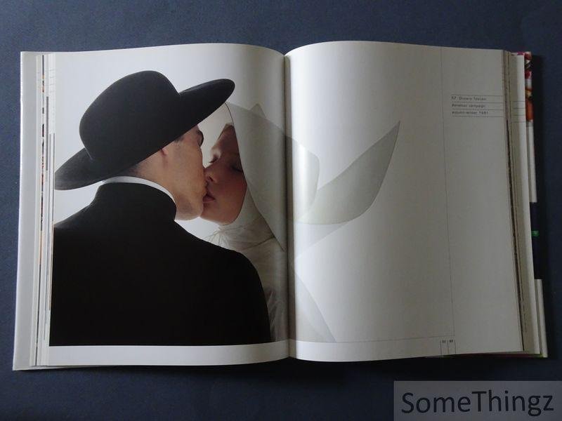 Lorella Pagnucco Salvemini (text) Oliviero Toscani (photogr.) - United Colors: The Benetton Campaigns.