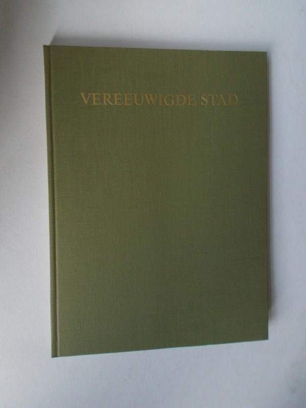 REGTEREN ALTENA, I.Q. VAN, - Vereeuwigde stad. Rome door Nederlanders getekend 1500-1900.