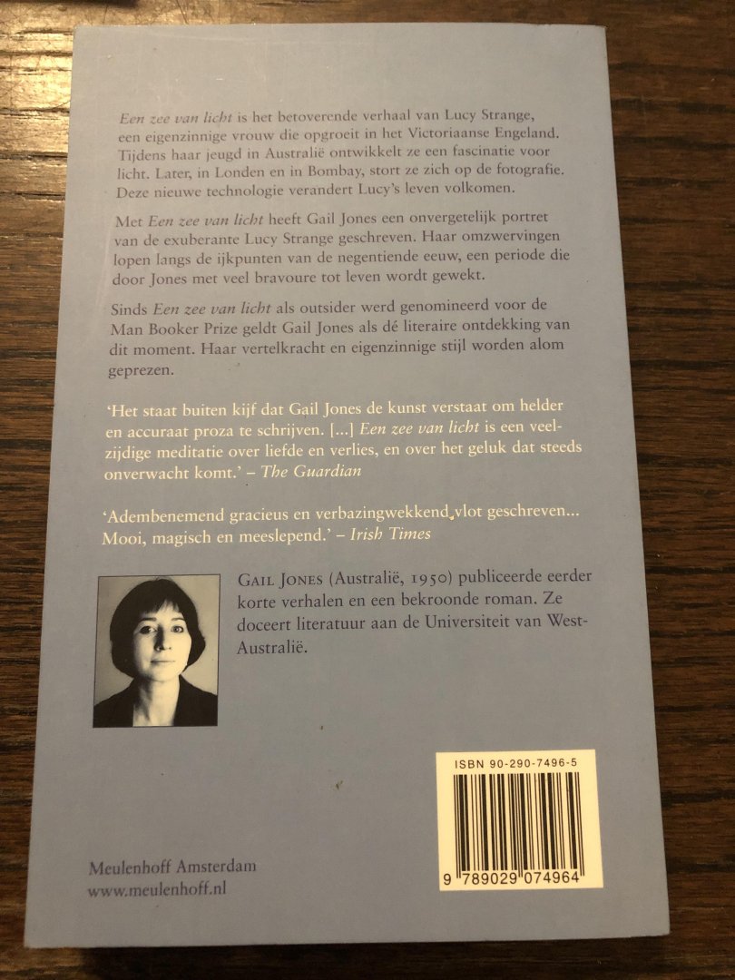 Jones, G. - Een zee van licht