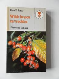 Laux, Hans E. - Wilde bessen en vruchten 170 soorten in kleur