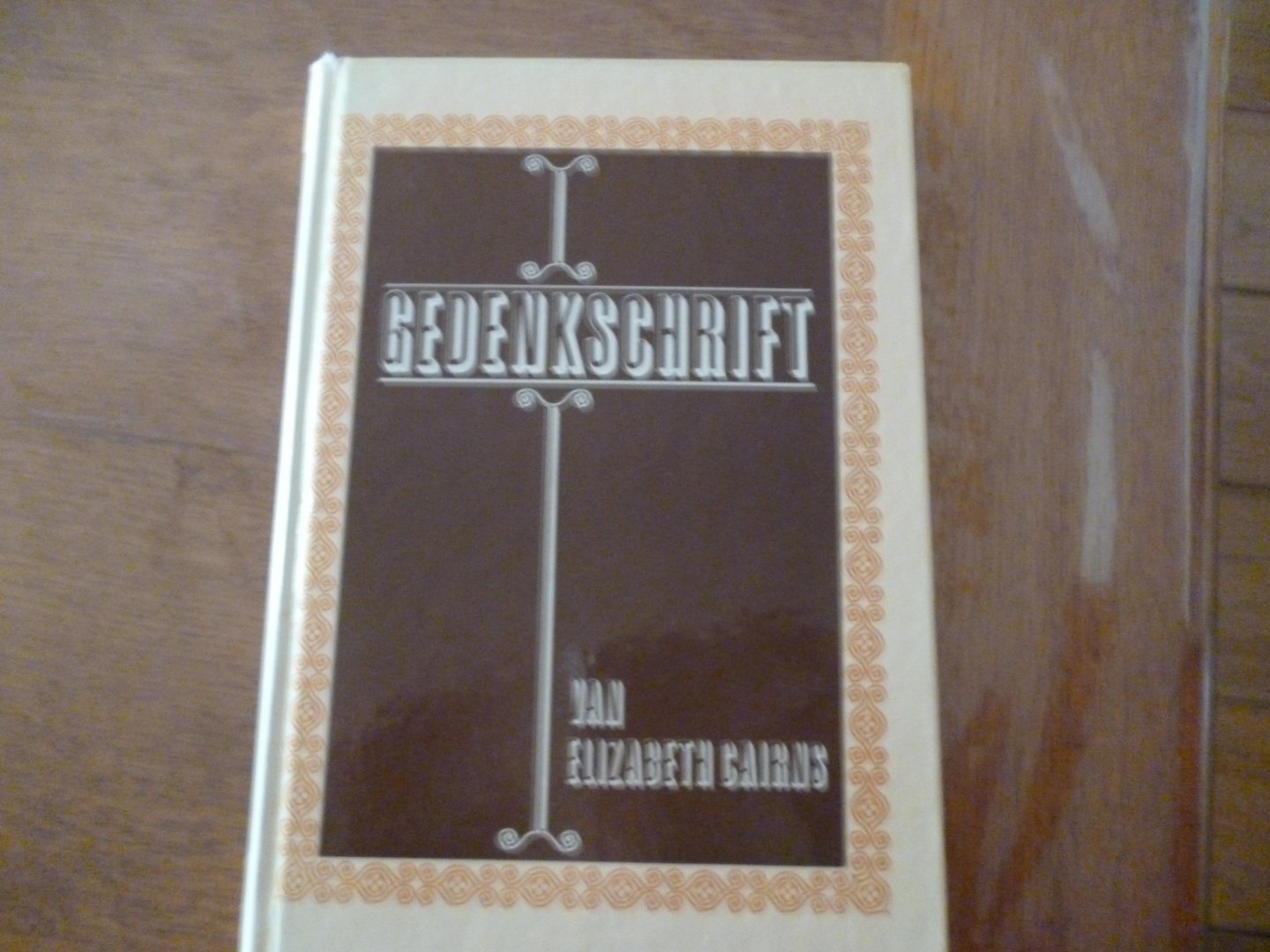 Cairns E - gedenkschrift van Elizabeth Cairns