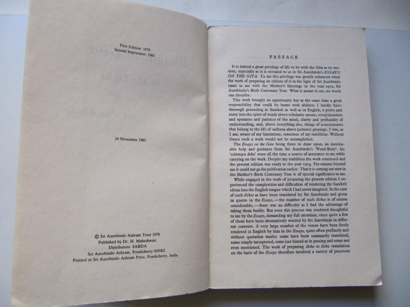 Bhagavad Gita - In the Light of Sri Aurobindo