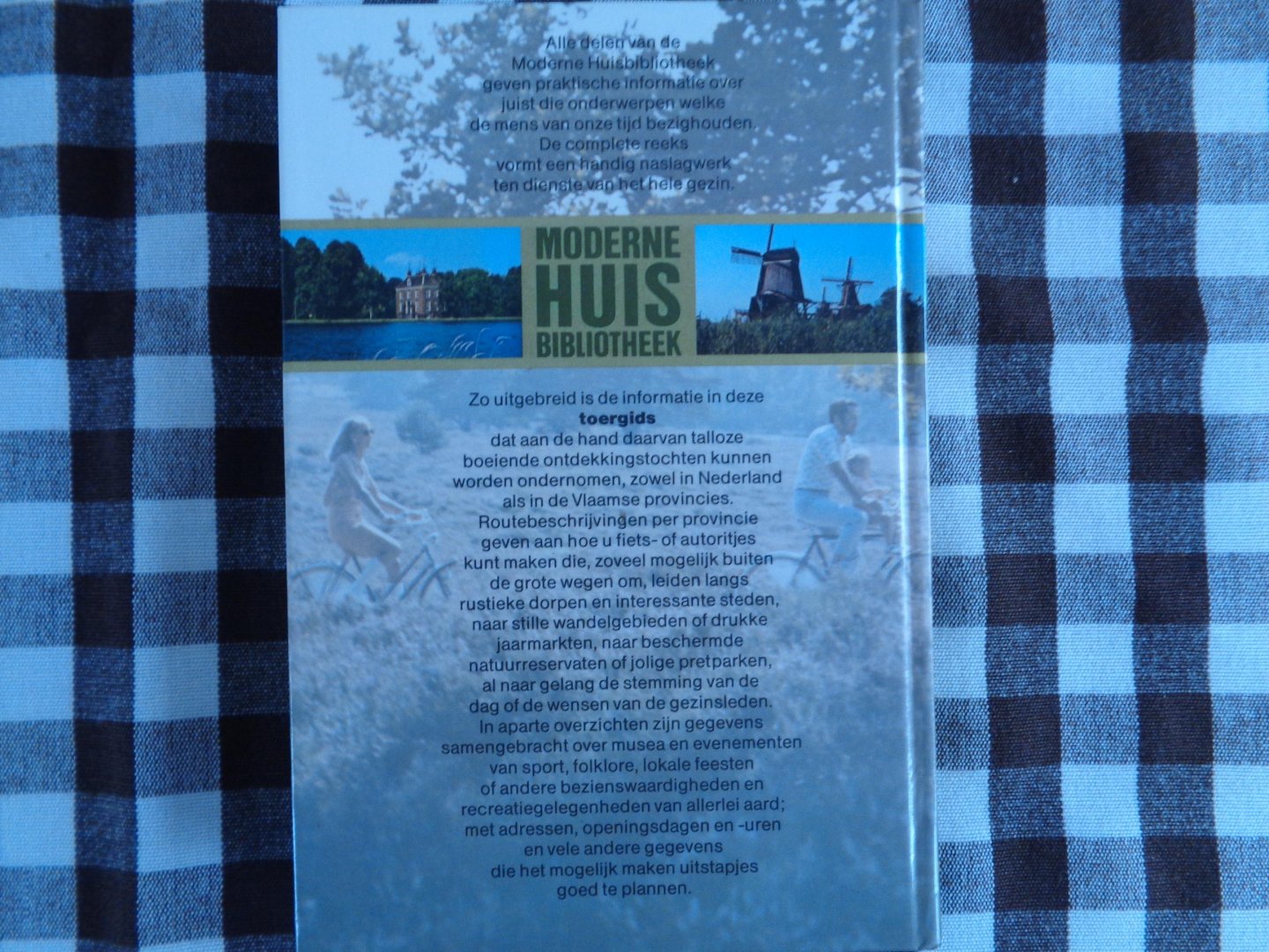 marijke kers - moderne huis bibliotheek