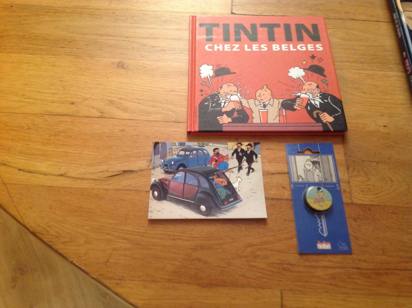  - Tintin Chez Les Belges.  Met twee extra's