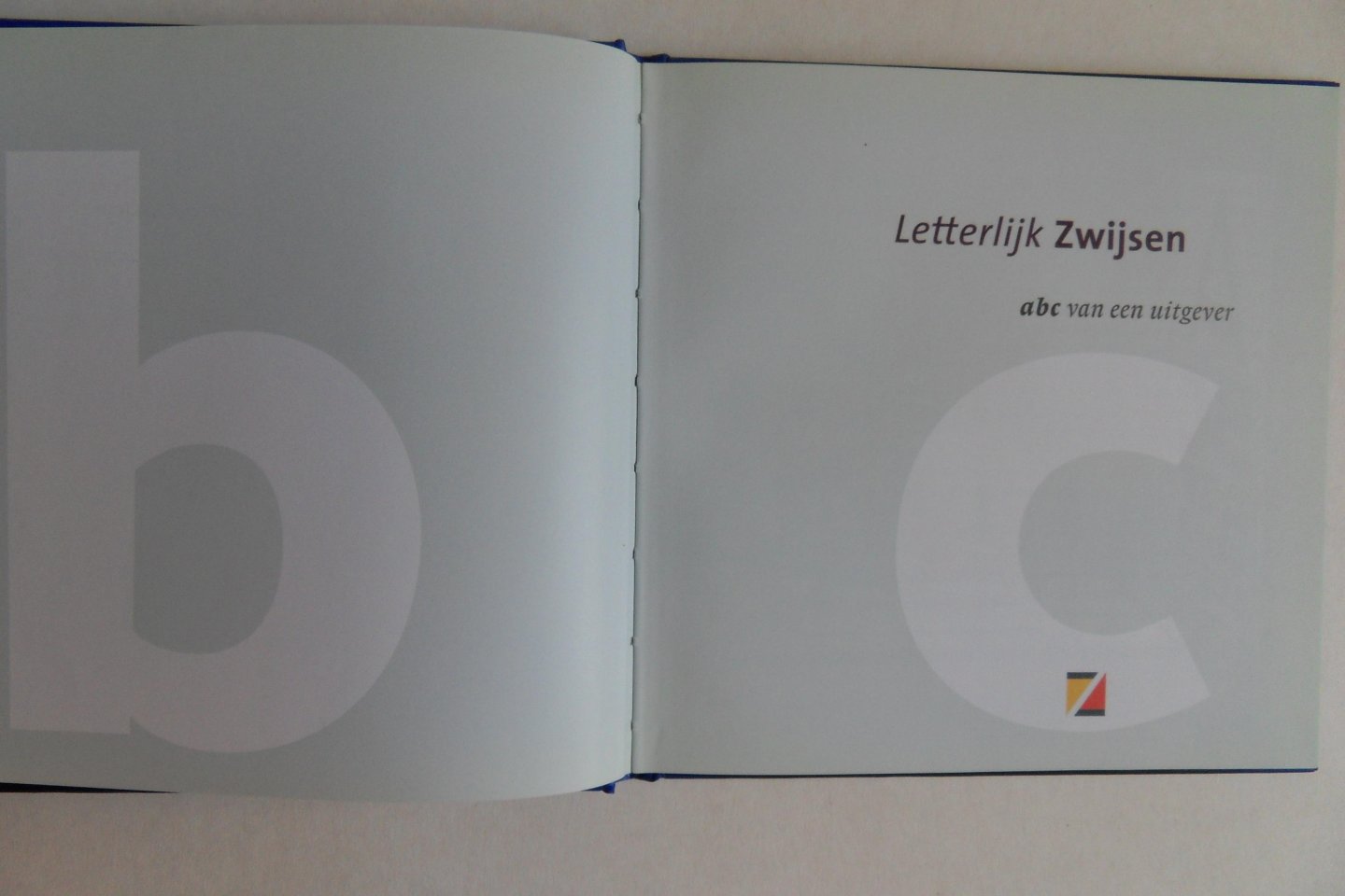 Timan, Sandra (teksten). - Letterlijk Zwijsen. - ABC van een uitgever.