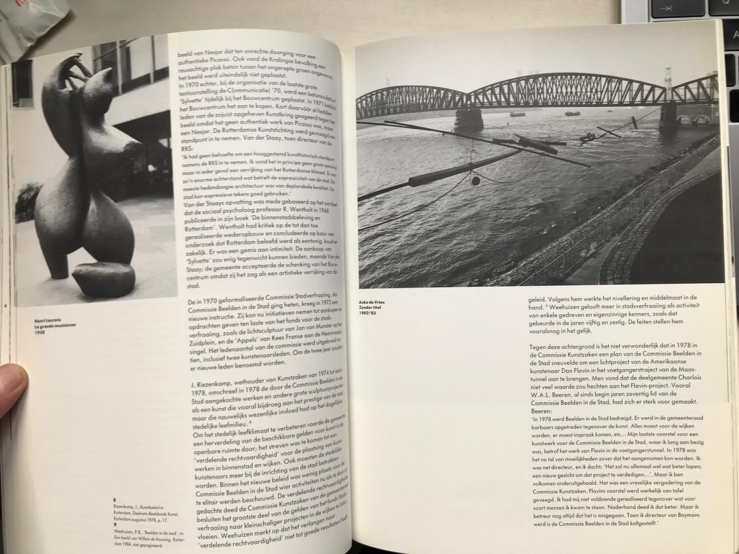 Adrichem, Jan van - Beeldende kunst en kunstbeleid in Rotterdam 1945 -1985