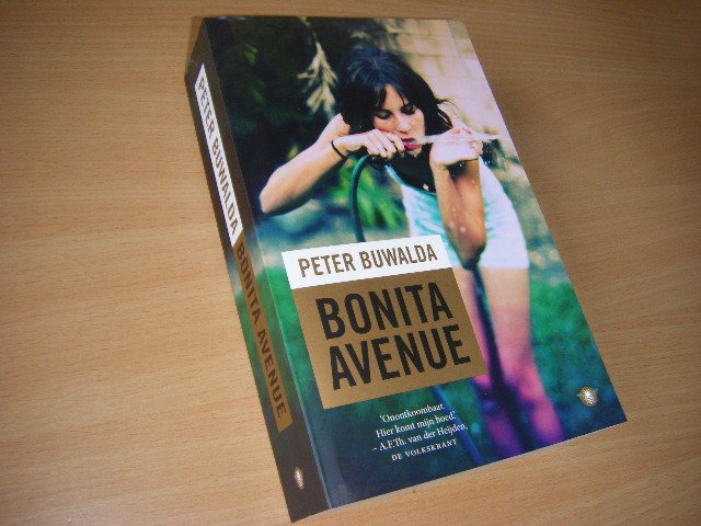 Buwalda, Peter - Bonita avenue roman