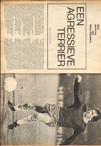 Diverse tekenaars - PEP 1971 nr. 34, stripweekblad, 14/20 augustus 1971 met o.a. DIVERSE STRIPS (ASTERIX/RAVIAN/BLUEBERRY/RIK RINGERS/LUCKY LUKE)/CCC INC. (2 p.)/NICO RIJNDERS (FC BRUGGE, 2 p.)/ENGELBERT (COVER TEKENING), goede staat