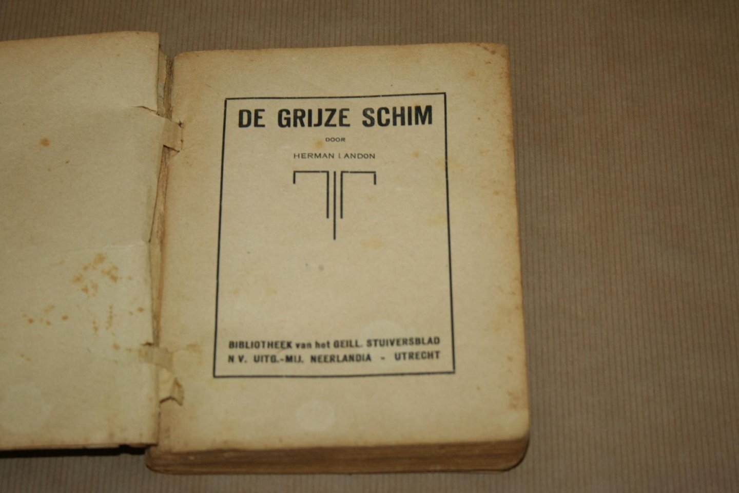 Herman Landon - De grijze schim