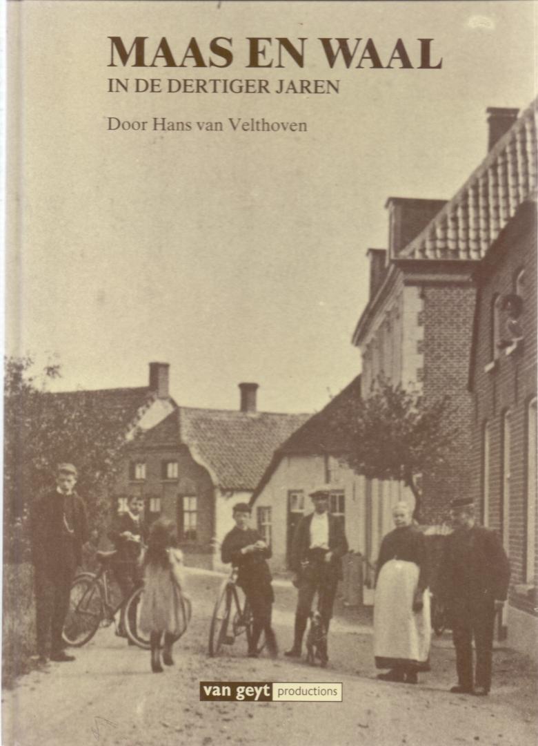 Velthoven H. van ( ds1223) - Maas en Waal in de dertiger jaren