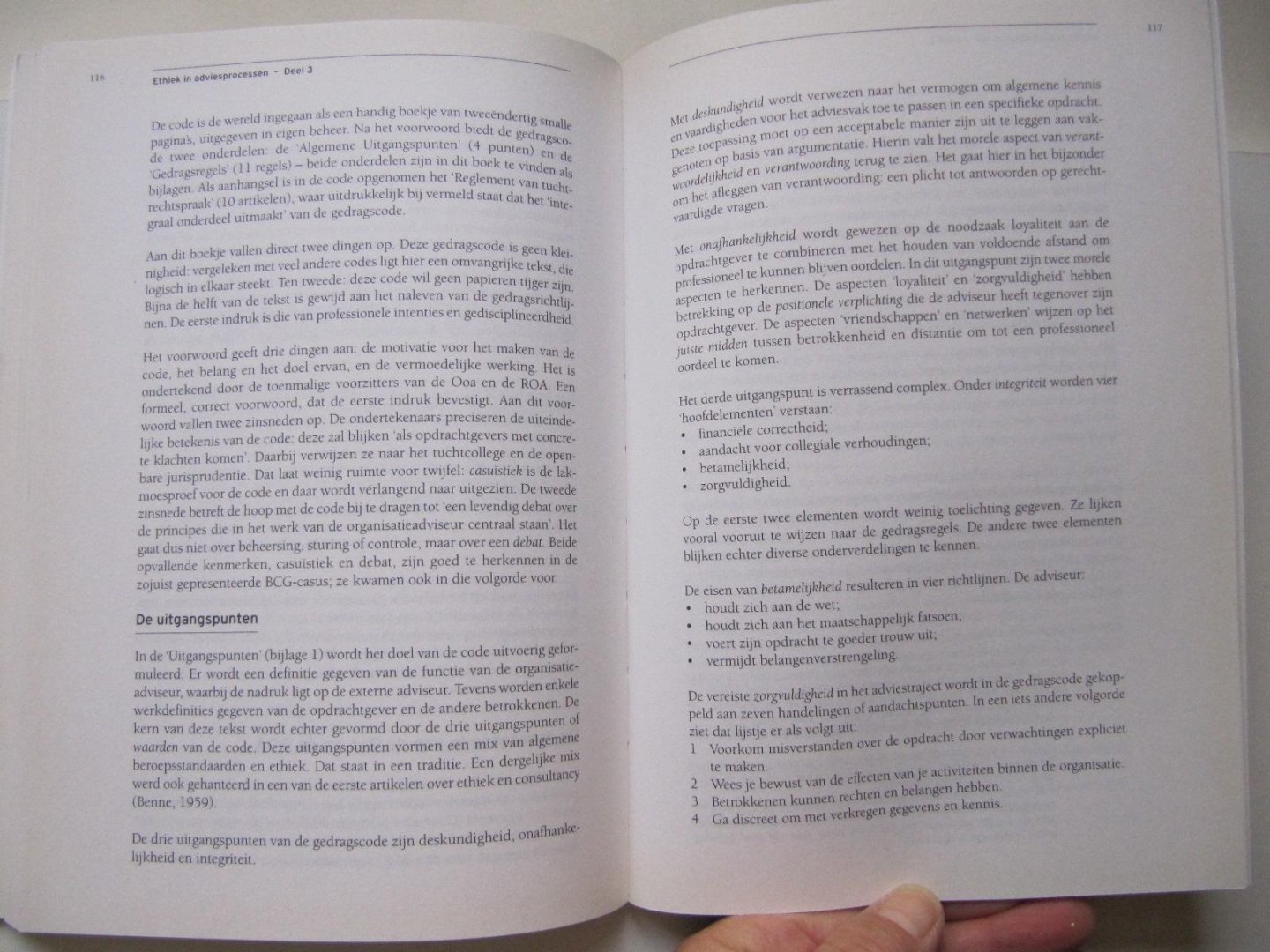 Es, R. van - Ethiek in adviesprocessen