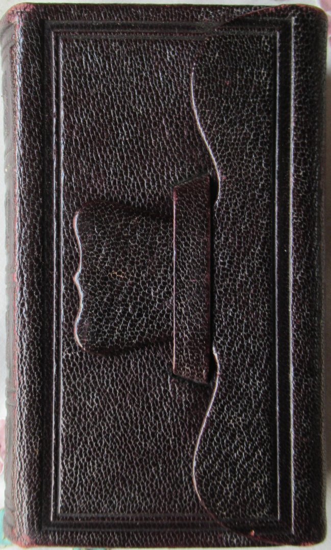  - Het Nieuwe Testament of alle boeken des nieuwen verbonds Onzes Heeren Jezus Christus, Psalmen en Evangelische gezangen, Catechismus